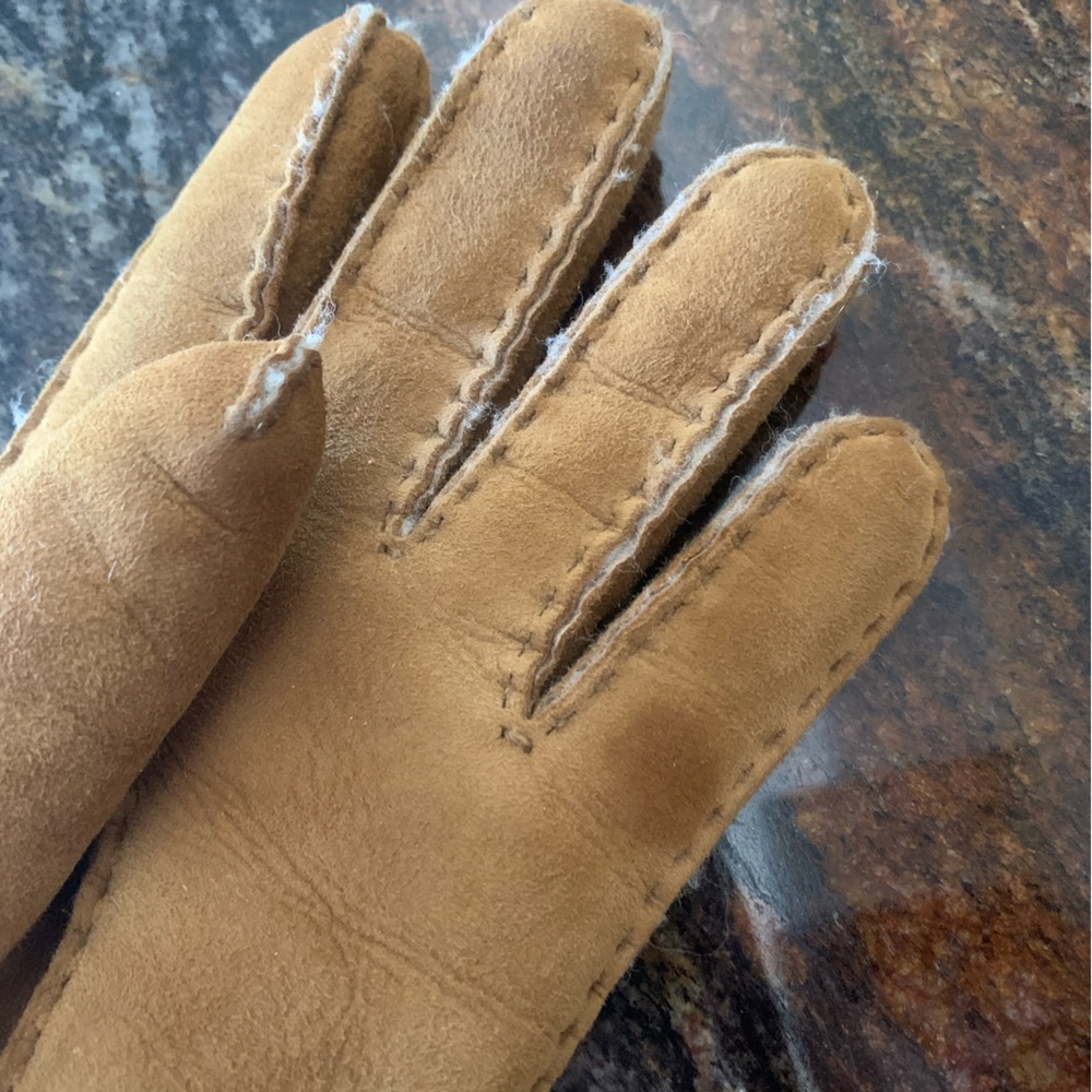 Ugg Perforated Shearling Gloves - image 3